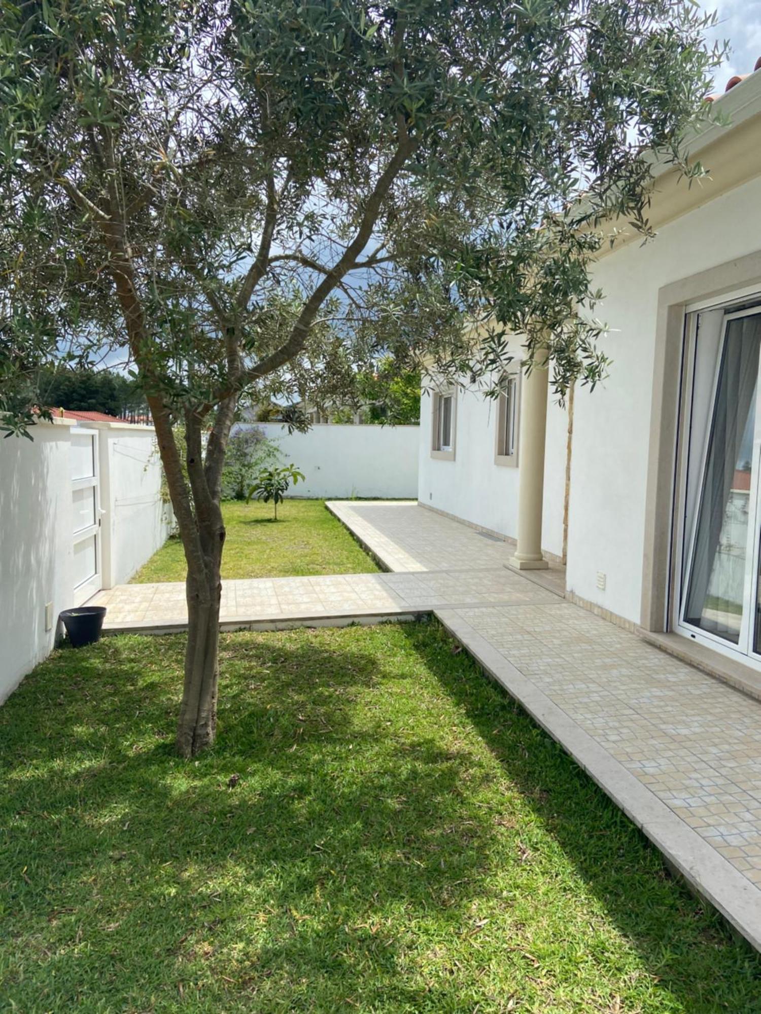 Charming Villa With Private Poll Alcobaca Exterior photo